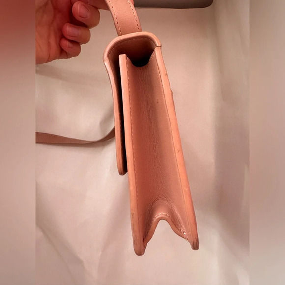 Christian Dior 30 Montaigne Shoulder Bag Beige Leather - Picture 2 of 13